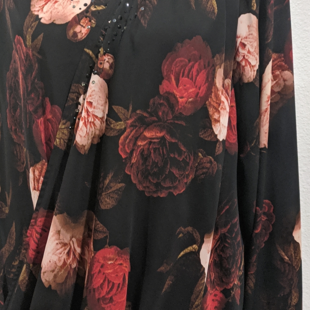 Blouse - Picture 2 of 3
